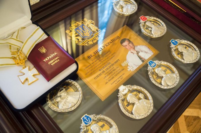 У Києві Голову Ради адвокатів Закарпатської області Олексія Фазекоша нагородили Орденом Честі – 02