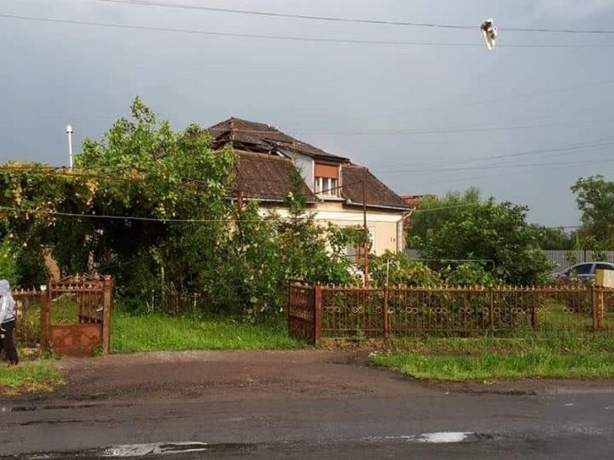 Наслідки негоди на Ужгородщині. Опубліковані нові фото – 12 Наслідки негоди на Ужгородщині. Опубліковані нові фото – 12