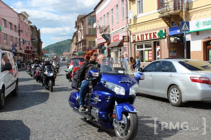 Байкери проїхались вулицями Мукачева – 11