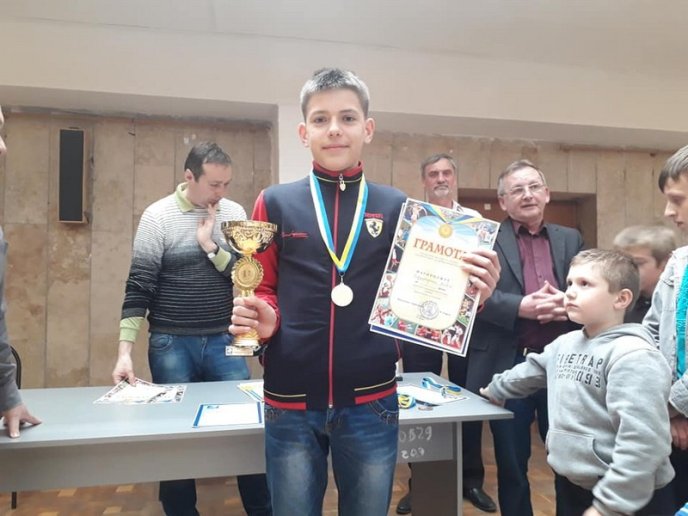 Мукачівець переміг на обласному чемпіонаті з шахів – 06