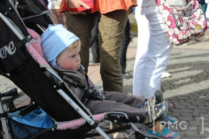 У Мукачеві урочисто відкрили чемпіонат світу зі слідової роботи службових собак – 10