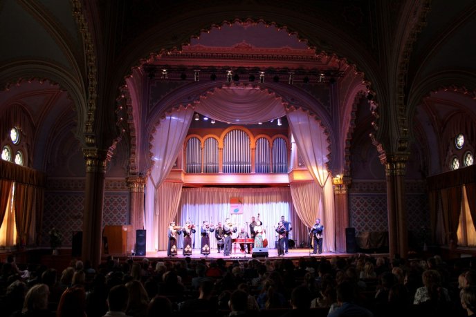 Кіровоградські "Зоряни" запалили ужгородську публіку – 04