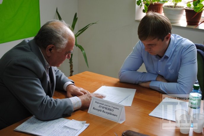Нардеп Валерій Лунченко поспілкувався з жителями Мукачівського району (ФОТО) – 06