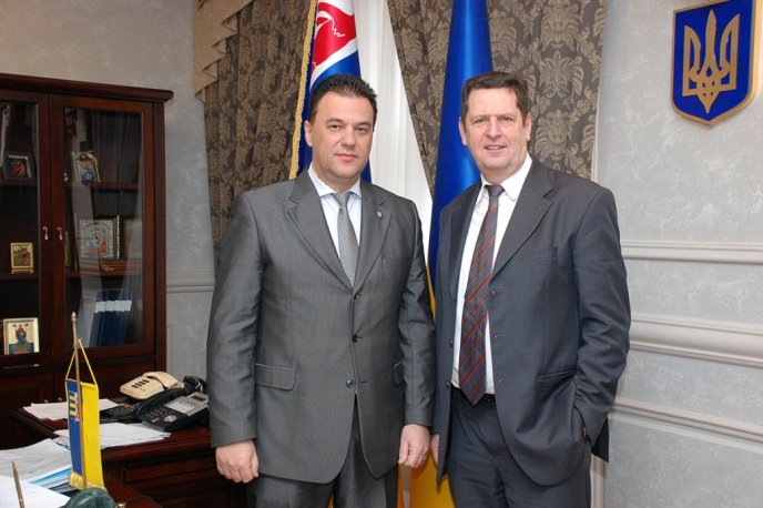 Голова облради Михайло Рівіс зустрівся з делегацією Місії ЄС – 05 Голова облради Михайло Рівіс зустрівся з делегацією Місії ЄС – 05
