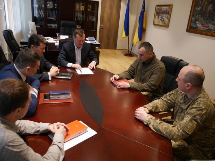 Богдан Андріїв зустрівся з новим керівником Ужгородського об’єднаного військового комісаріату – 03