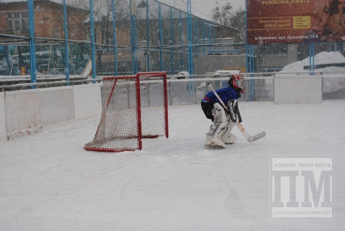 У Мукачеві відбувся відкритий Кубок області з хокею (ФОТО) – 26