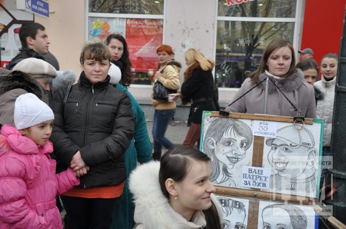 Цьогоріч “Червене вино” в першу чергу нагадує фестиваль шашлику, а вже потім вина – турист із Німеччини (ФОТОРЕПОРТАЖ) – 11