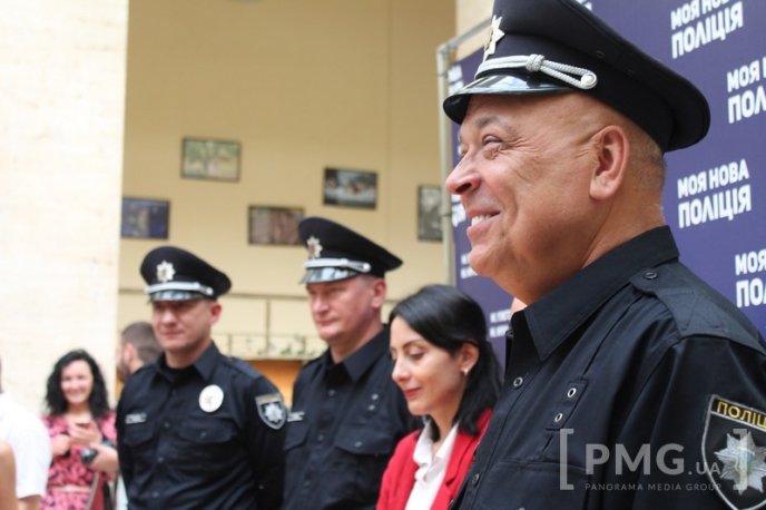 Як в Ужгороді відкривали набір в поліцію – 08