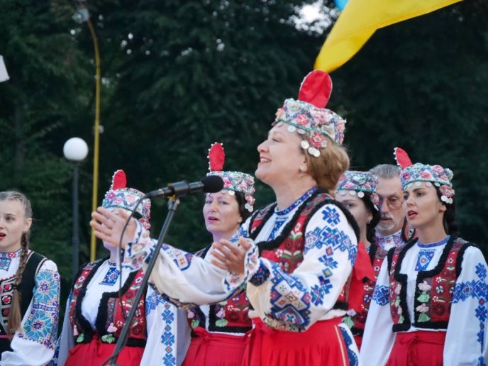 Ужгород молитвою за рідну країну зустрів сьогодні схід сонця і День Незалежності України – 04