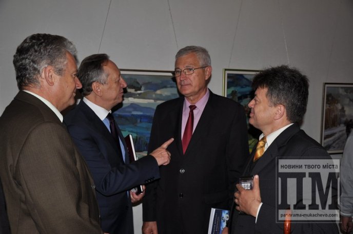 У Мукачеві відкрилась виставка творів, присвячена Мігаю Мункачі (ФОТО) – 21