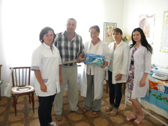 Медичних працівників Тячівщини та Рахівщини привітали з професійним святом – 09