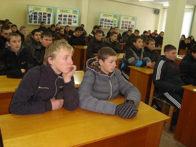 Правоохоронці Мукачівщини відвідали навчальні заклади міста та району (ФОТО) – 03