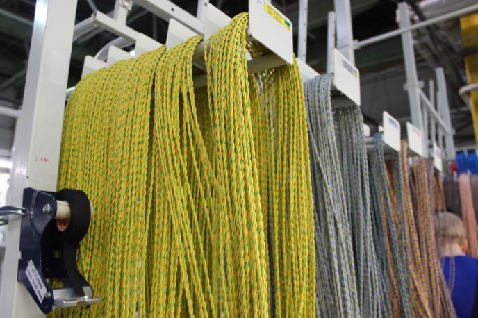 Як в Ужгороді виготовляють якісну кабельну продукцію для світових автобрендів – 12