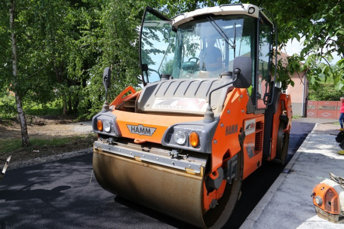 У Мукачеві завершують капремонт однієї з вулиць – 11