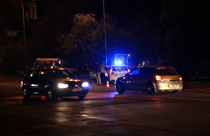 Біля готелю "Закарпаття" в Ужгороді сталась ДТП – 03