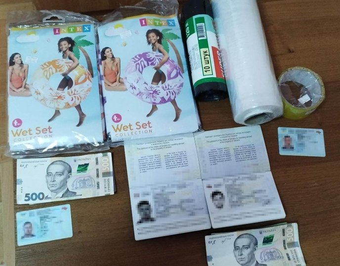 На Закарпатті затримали 2 чоловіків, які ризикували своїми життями – 02