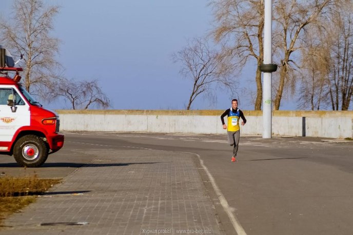 Мукачівець здобув перемогу у престижному новорічному напівмарафоні (ФОТО) – 07