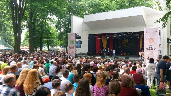 У Виноградові у неділю відбувся винний фестиваль «Угочанська лоза» – 03