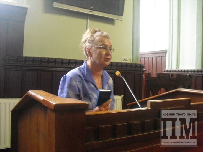 Громадська рада Мукачева обговорила проект децентралізації влади та вчергове відклала перенесення Меморіалу з центру міста (ФОТО) – 05