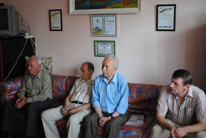 У Мукачеві по-особливому відзначили 90-літній ювілей професора Трояна (ФОТОРЕПОРТАЖ) – 21