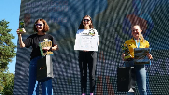 Зібрали понад 2 мільйони гривень: у Мукачеві відбувся півмарафон на підтримку ЗСУ – 06