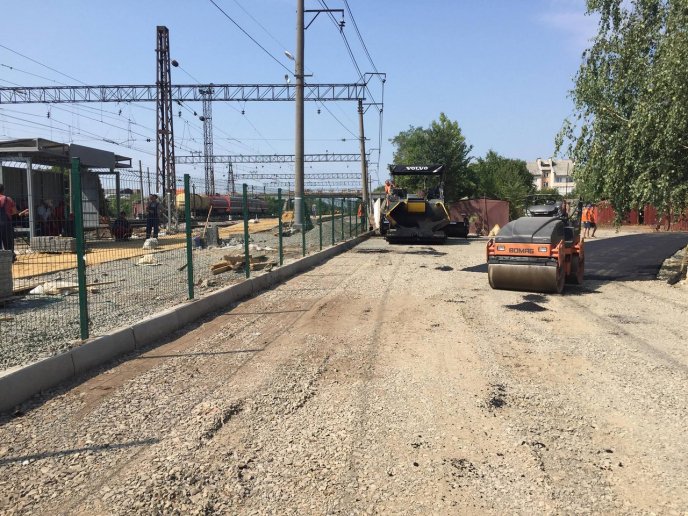 У Мукачеві проводять благоустрій на одній із вулиць міста – 01