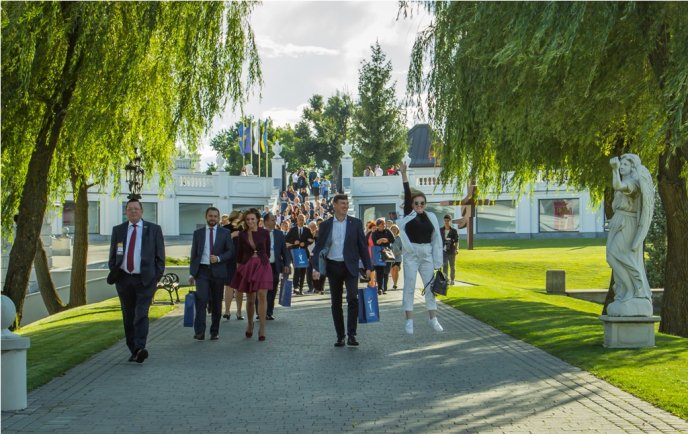 Найкращі підприємства України відзначені нагородами на церемонії до Дня Незалежності – 01