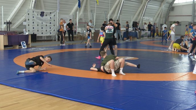 У Тячеві пройшов міжнародний турнір з греко-римської боротьби – 01