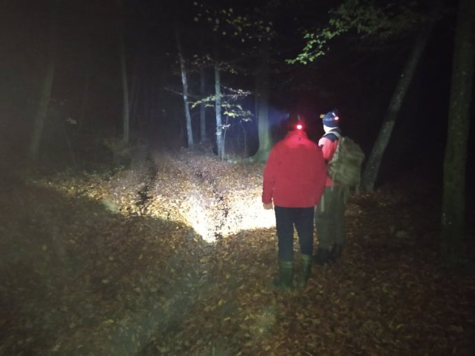 Встигли і змерзнути, і пересваритися: рятувальники знайшли жінок, які вчора заблукали у лісі – 02