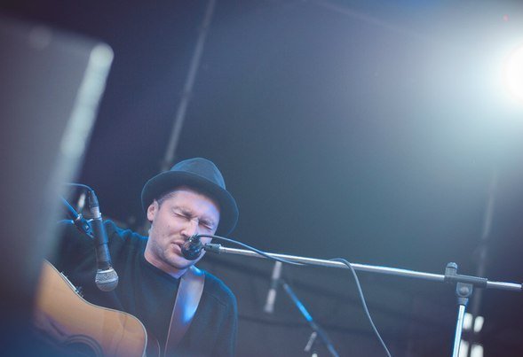 У Мукачеві відбувся концерт на підтримку 128-ї гірсько-піхотної бригади (ФОТО) – 06