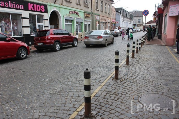 Латоричний двір Мукачева став повністю пішохідним – 06