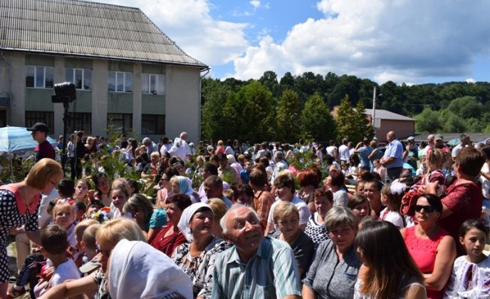 На Рахівщині відбувся гастрономічний фестиваль "Апшанська смаженина" – 02