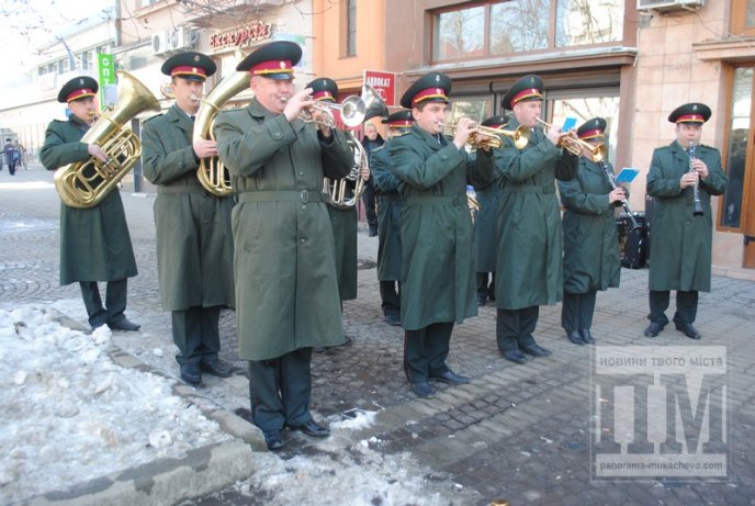 Мукачівці вшанували пам’ять загиблих воїнів-інтернаціоналістів (ФОТОРЕПОРТАЖ) – 28