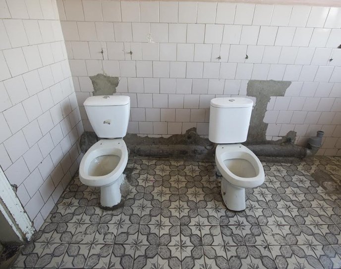 Чиновники шоковані умовами перебування пацієнтів у Мукачівському психоневрологічному інтернаті – 06