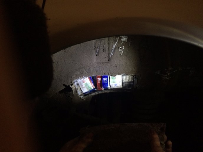 Українець намагався вивезти у Словаччину 640 пачок цигарок – 04