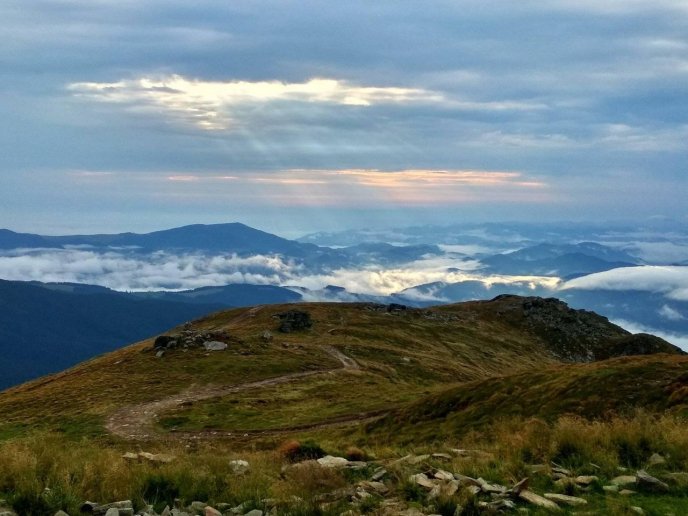Краса закарпатської природи: мережу підкорюють неймовірні фото – 01