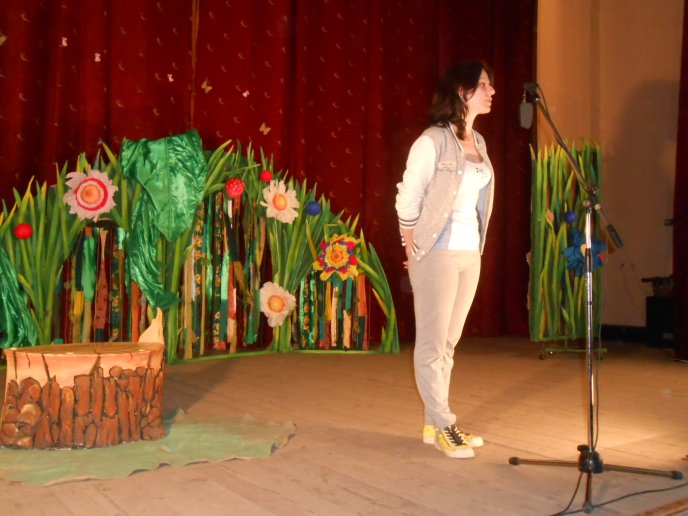 Мукачівські актори зіграли театралізовану казку для юних глядачів з Великого Бичкова – 09 Мукачівські актори зіграли театралізовану казку для юних глядачів з Великого Бичкова – 09