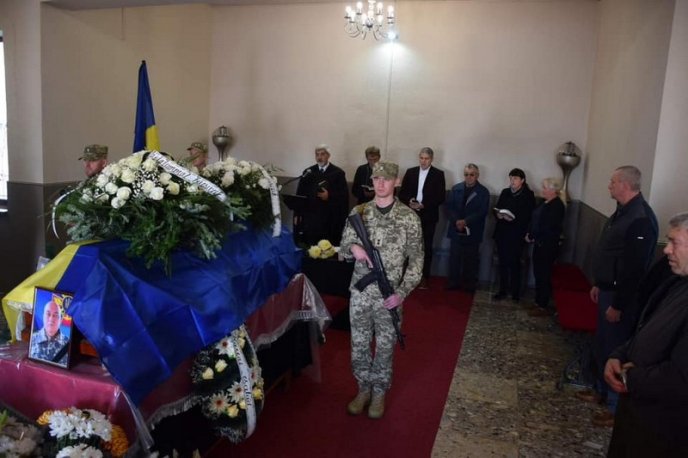 В області провели в останню путь ще одного Героя – 02 В області провели в останню путь ще одного Героя – 02