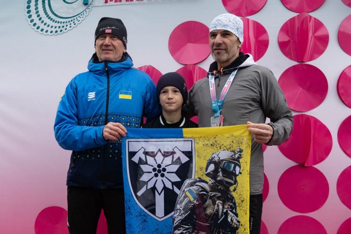 Відбувся Uzhhorod Half Marathon 2025. На підтримку ЗСУ зібрали понад 3,4 мільйони гривень – 05 Відбувся Uzhhorod Half Marathon 2025. На підтримку ЗСУ зібрали понад 3,4 мільйони гривень – 05