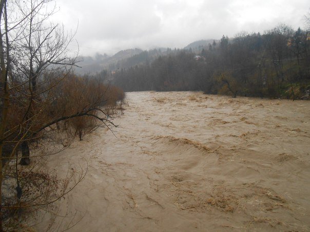 На Тячівщині триває ліквідація наслідків паводку – 10