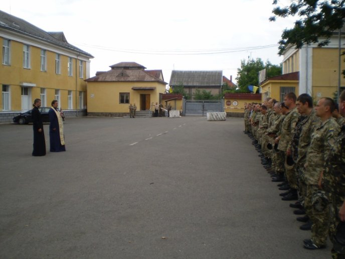 Мукачівська православна єпархія відправила допомогу в зону АТО – 01