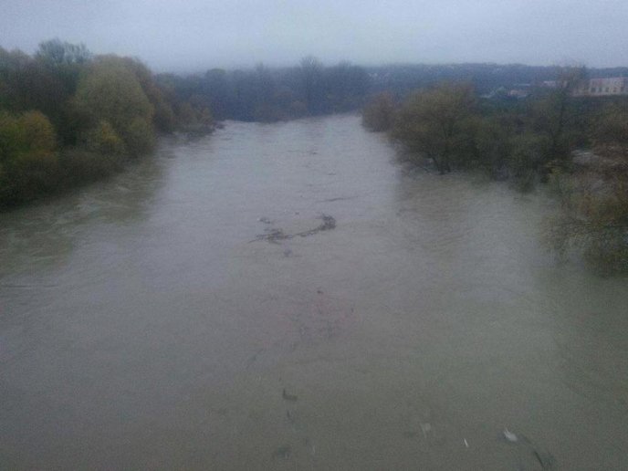 "Для жителів Радванки ця ситуація не дуже добра": Мирослав Горват про велику воду – 06 "Для жителів Радванки ця ситуація не дуже добра": Мирослав Горват про велику воду – 06