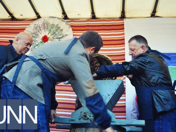 Як на Мукачівщині фестиваль вина проходить – 10