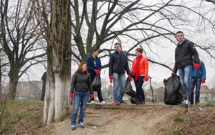 В Ужгороді відбувся загальноміський суботник – 12