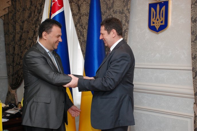 Голова облради Михайло Рівіс зустрівся з делегацією Місії ЄС – 02 Голова облради Михайло Рівіс зустрівся з делегацією Місії ЄС – 02