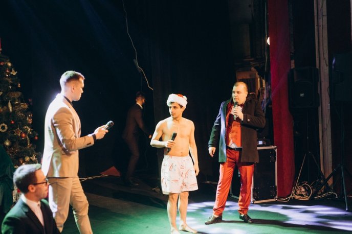 "Мукачево майліпшоє": як гумористи містян веселили – 13