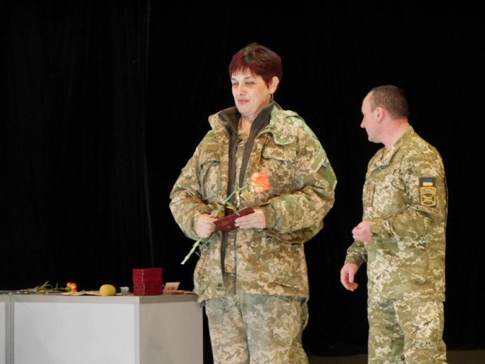 В Ужгороді нагородили військових 15-го окремого гірсько-піхотного батальйону – 26