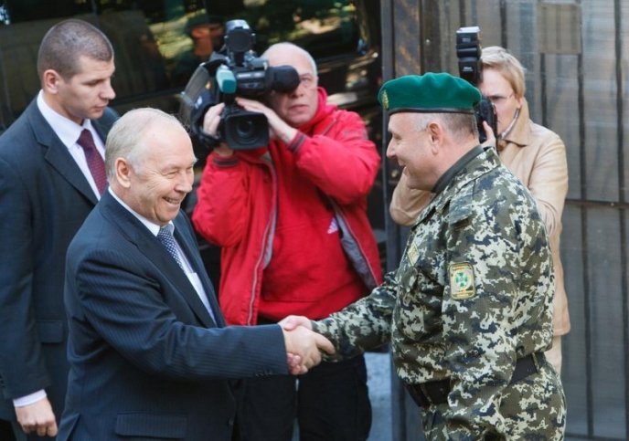 Під час візиту на Закарпаття Голова Верховної Ради України відвідав прикордонний підрозділ (ФОТО) – 01