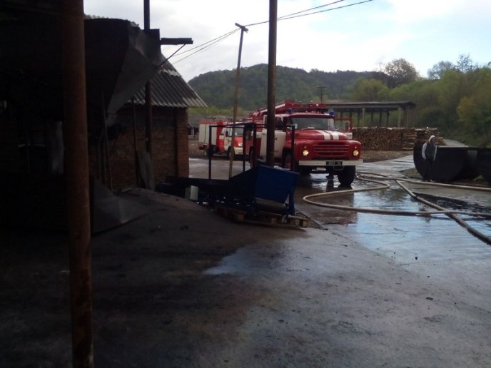 На одному з перечинських підприємств сталася пожежа – 01