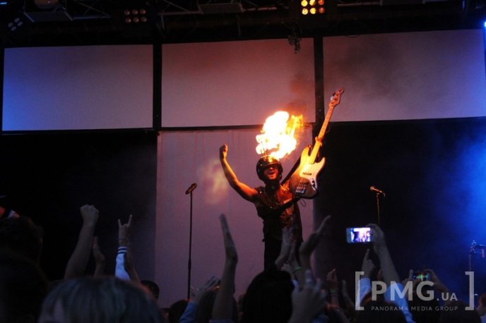 "No Longer Music" та їхній дивовижний виступ у місті над Латорицею – 25